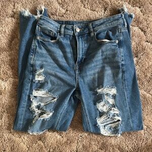 Women’s American Eagle Ripped Mom Jeans